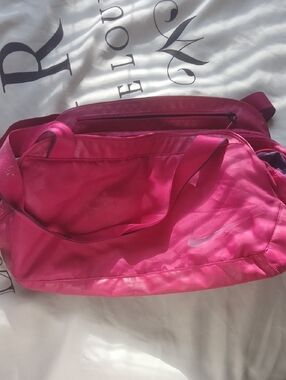 Nike Hot Pink Women's Travel Shoulder Bag